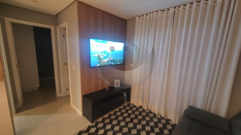 Apartamento à venda com 2 quartos, 58m² - Foto 8