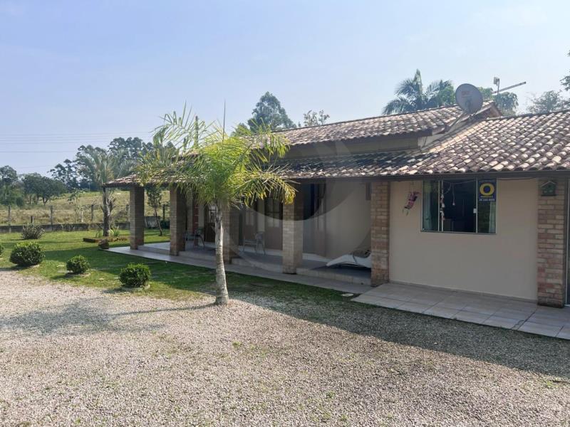 Fazenda à venda com 2 quartos, 1500m² - Foto 3