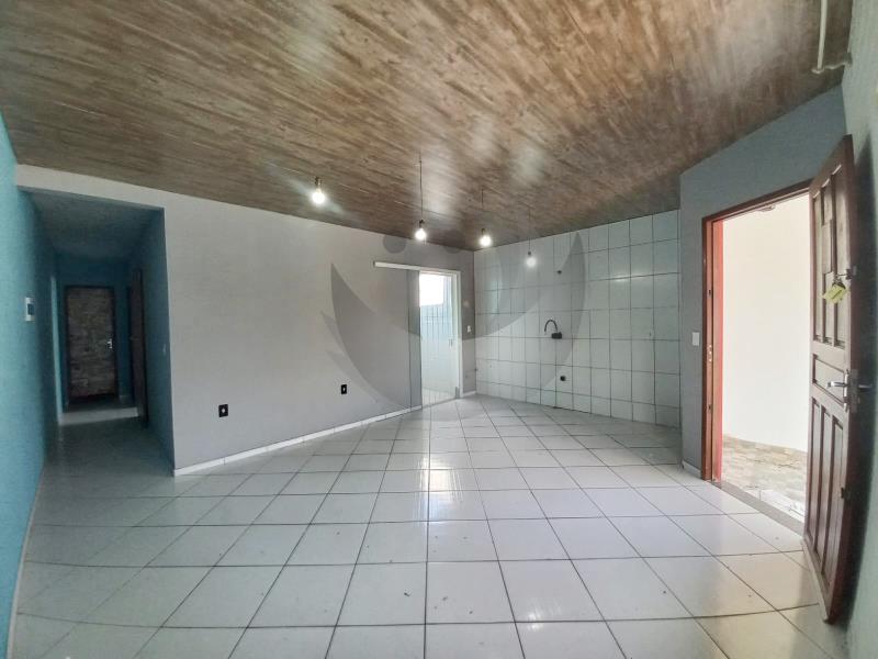 Casa à venda com 2 quartos, 56m² - Foto 5