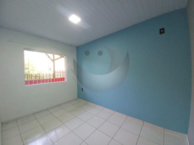 Casa à venda com 2 quartos, 56m² - Foto 10