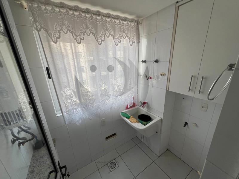 Apartamento à venda com 3 quartos, 113m² - Foto 5