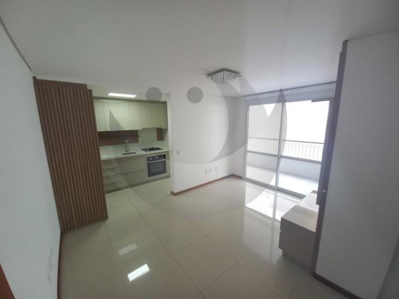 Apartamento à venda com 2 quartos, 65m² - Foto 3