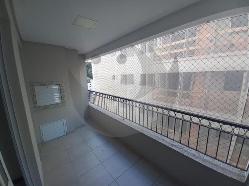 Apartamento à venda com 2 quartos, 65m² - Foto 17