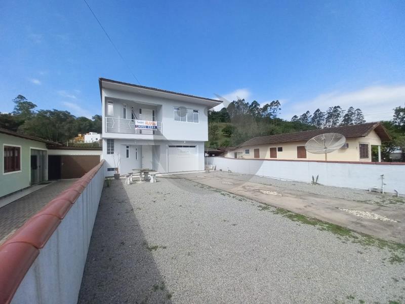 Casa para alugar com 3 quartos, 360m² - Foto 3