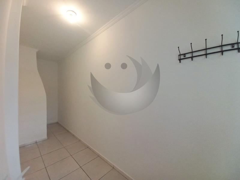 Casa para alugar com 3 quartos, 360m² - Foto 17