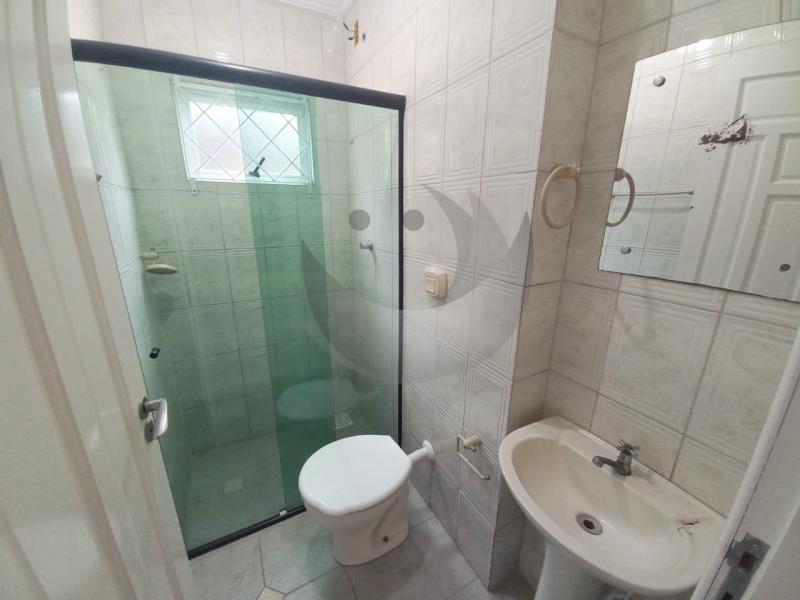 Casa para alugar com 3 quartos, 360m² - Foto 16