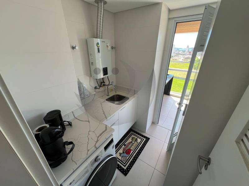 Apartamento à venda com 3 quartos, 108m² - Foto 7