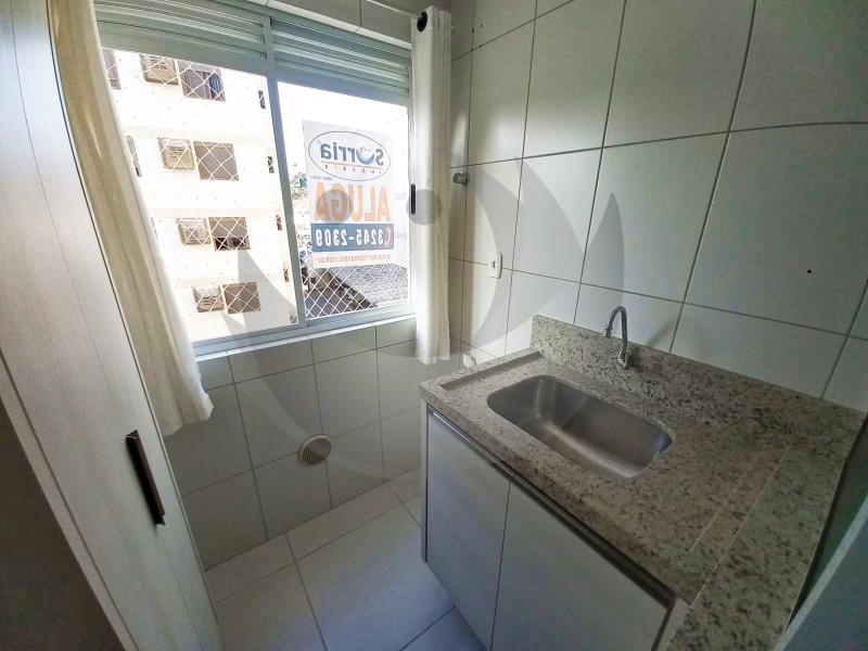 Apartamento à venda com 2 quartos, 67m² - Foto 7