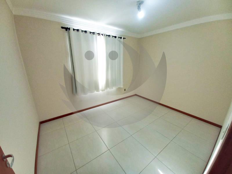 Apartamento à venda com 2 quartos, 67m² - Foto 10