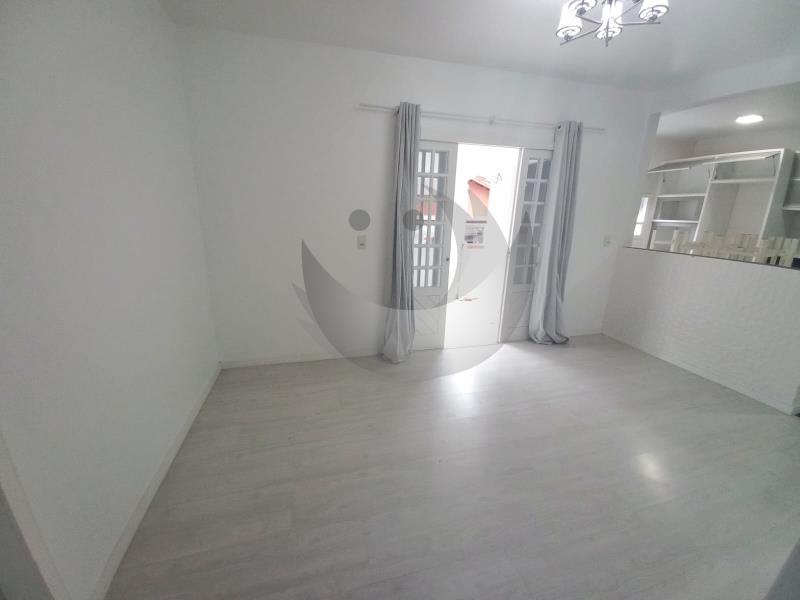 Casa para alugar com 3 quartos, 240m² - Foto 5