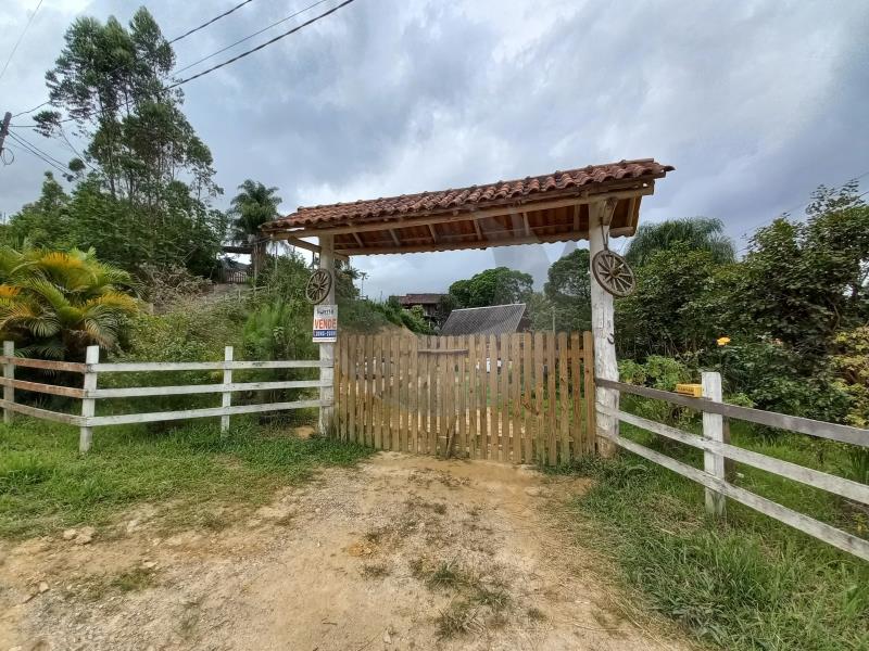 Fazenda à venda com 1 quarto, 2000m² - Foto 2