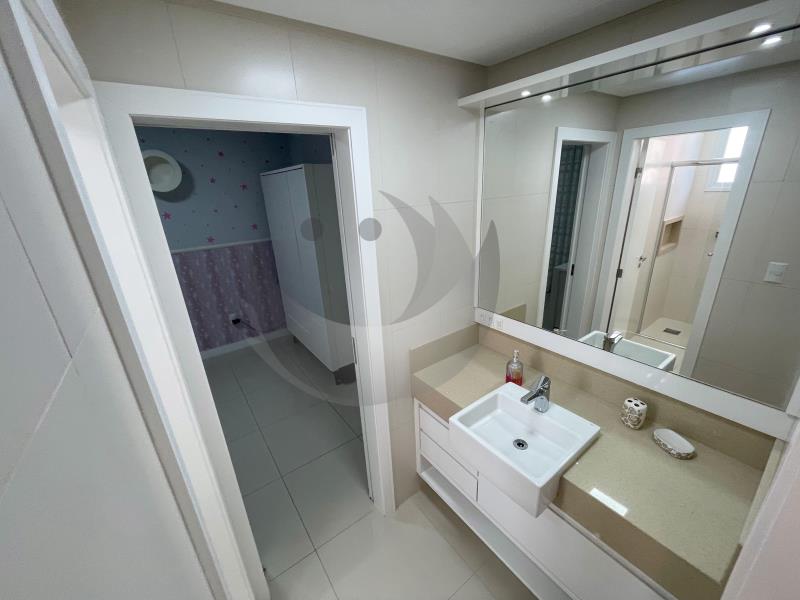 Apartamento para alugar com 3 quartos, 124m² - Foto 23