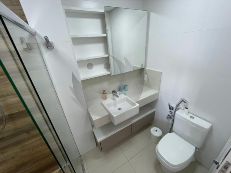 Apartamento para alugar com 3 quartos, 124m² - Foto 28