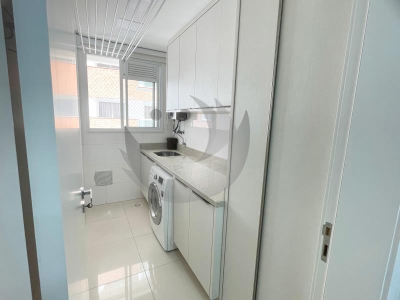 Apartamento para alugar com 3 quartos, 124m² - Foto 10