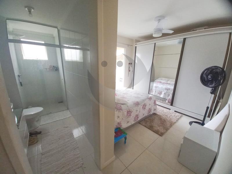 Apartamento à venda com 2 quartos, 70m² - Foto 12