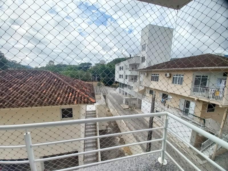 Apartamento à venda com 2 quartos, 70m² - Foto 14