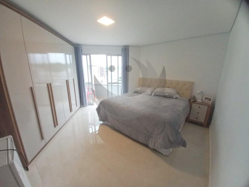 Apartamento à venda com 2 quartos, 71m² - Foto 13