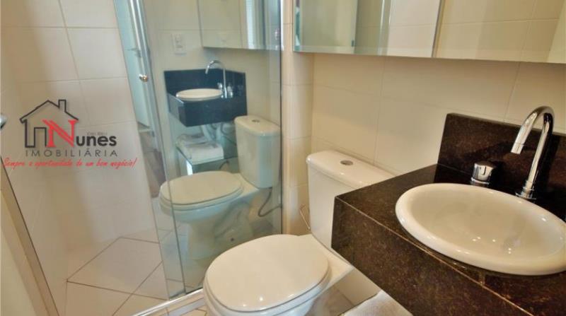 Apartamento à venda com 3 quartos, 76m² - Foto 11