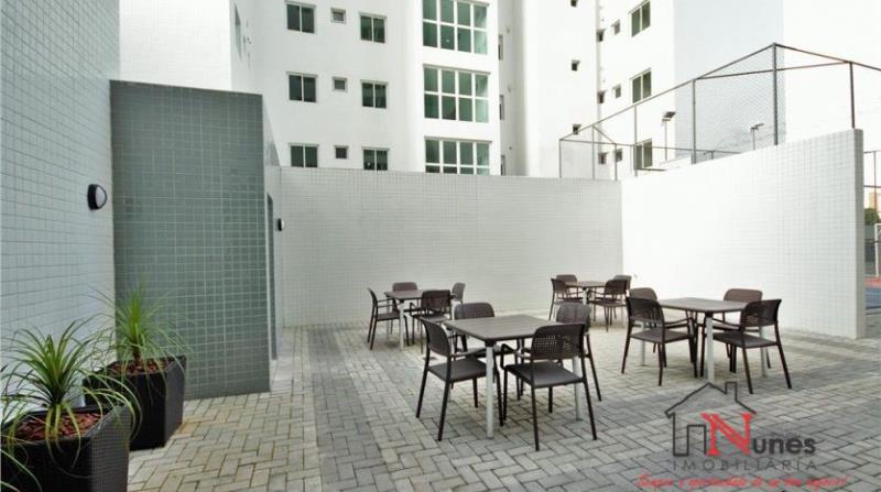 Apartamento à venda com 3 quartos, 76m² - Foto 17