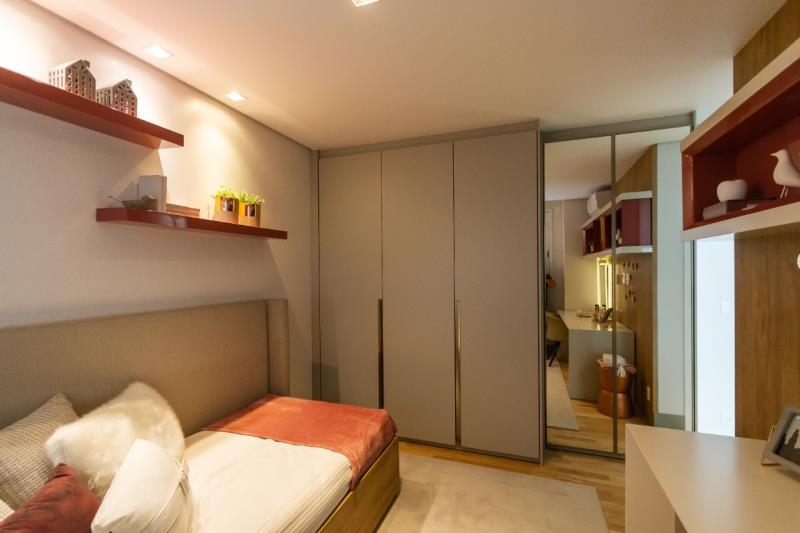 Apartamento à venda com 4 quartos, 255m² - Foto 9