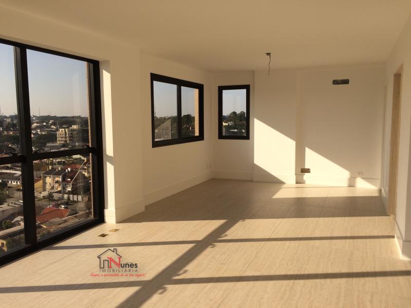 Apartamento à venda com 3 quartos, 189m² - Foto 3