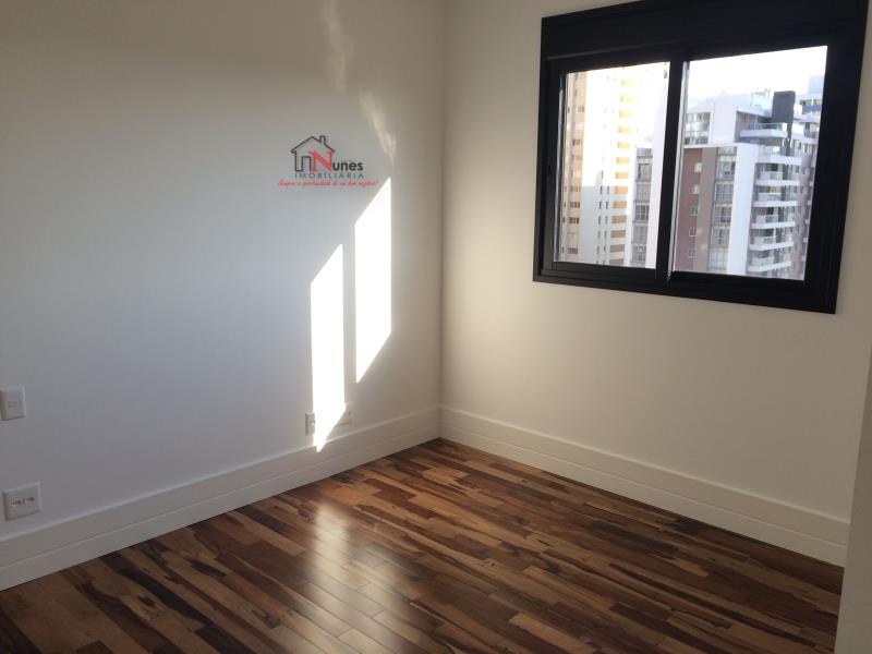 Apartamento à venda com 3 quartos, 189m² - Foto 11