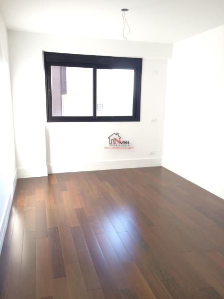 Apartamento à venda com 3 quartos, 189m² - Foto 17