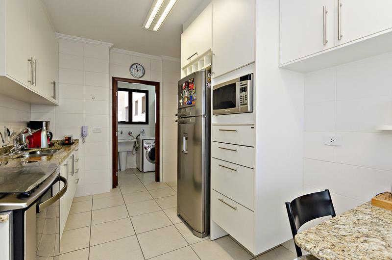 Apartamento para alugar com 3 quartos, 149m² - Foto 7