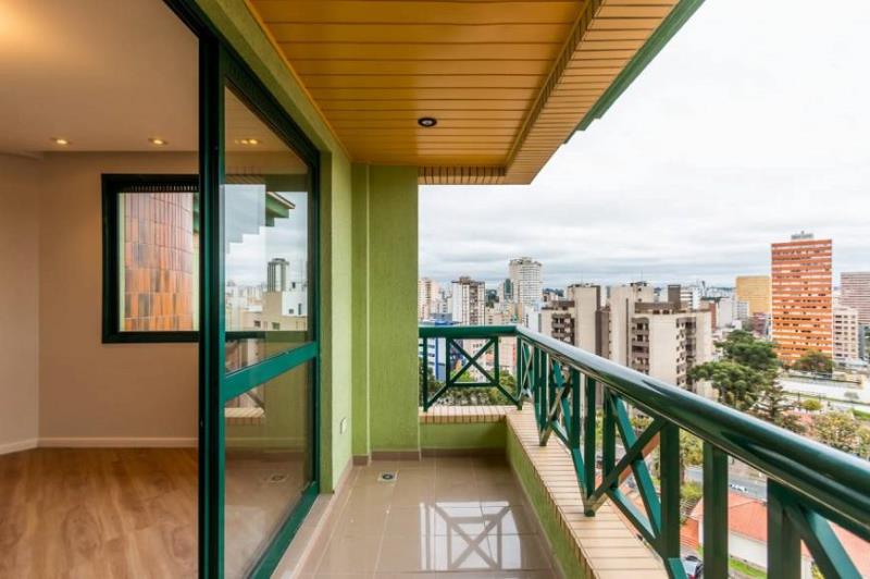 Apartamento à venda com 3 quartos, 149m² - Foto 3