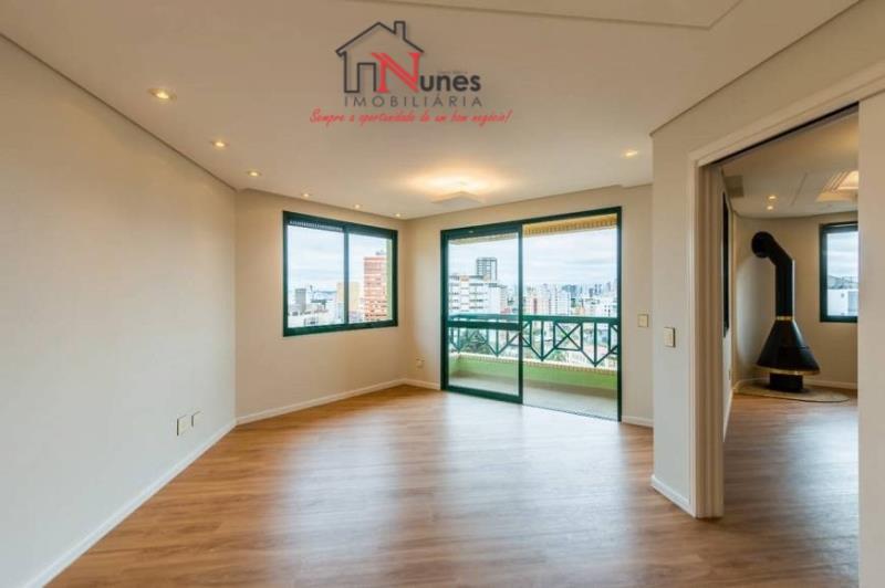 Apartamento à venda com 3 quartos, 149m² - Foto 4