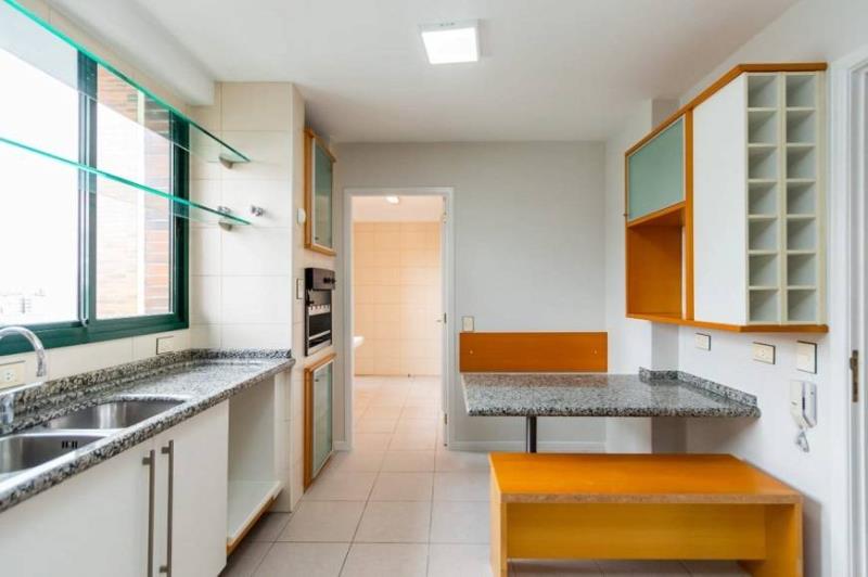 Apartamento à venda com 3 quartos, 149m² - Foto 8