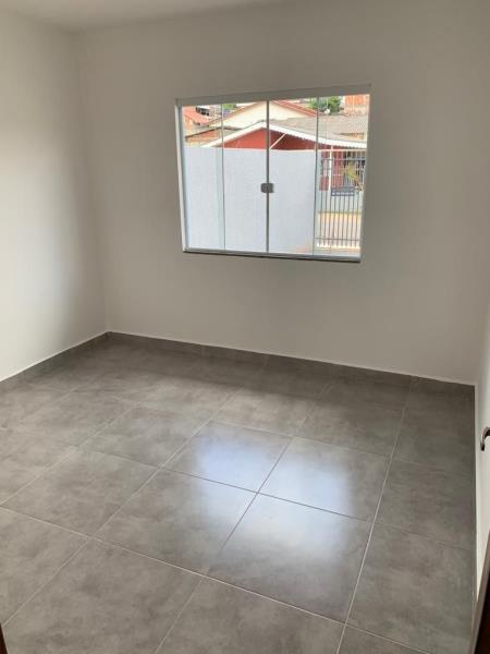 Casa à venda com 2 quartos, 50m² - Foto 5