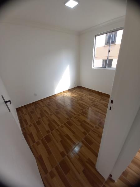 Apartamento à venda com 2 quartos, 41m² - Foto 13