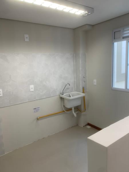 Apartamento à venda com 2 quartos, 36m² - Foto 14