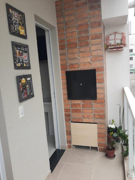 Apartamento à venda com 2 quartos, 40m² - Foto 3