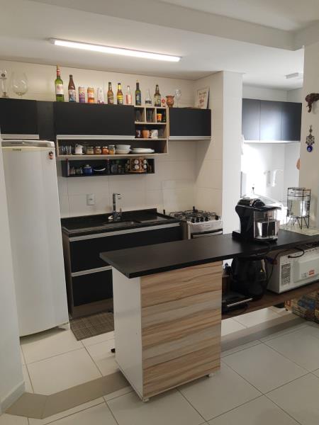 Apartamento à venda com 2 quartos, 40m² - Foto 12