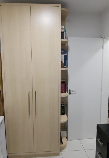 Apartamento à venda com 2 quartos, 40m² - Foto 17