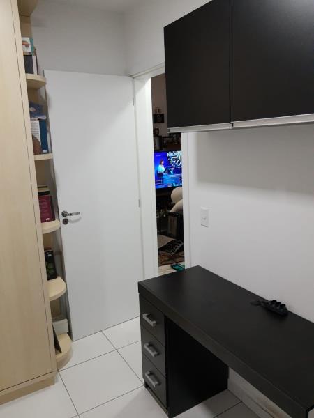 Apartamento à venda com 2 quartos, 40m² - Foto 18