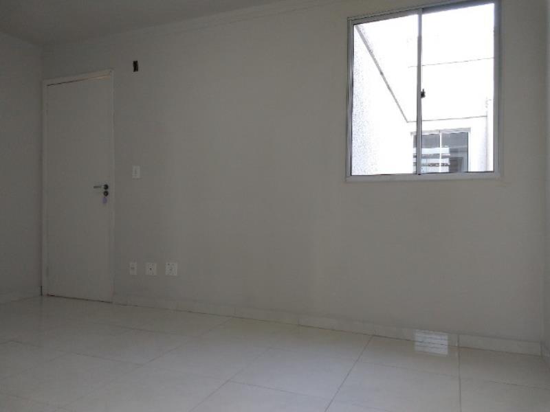 Apartamento à venda com 2 quartos, 44m² - Foto 3