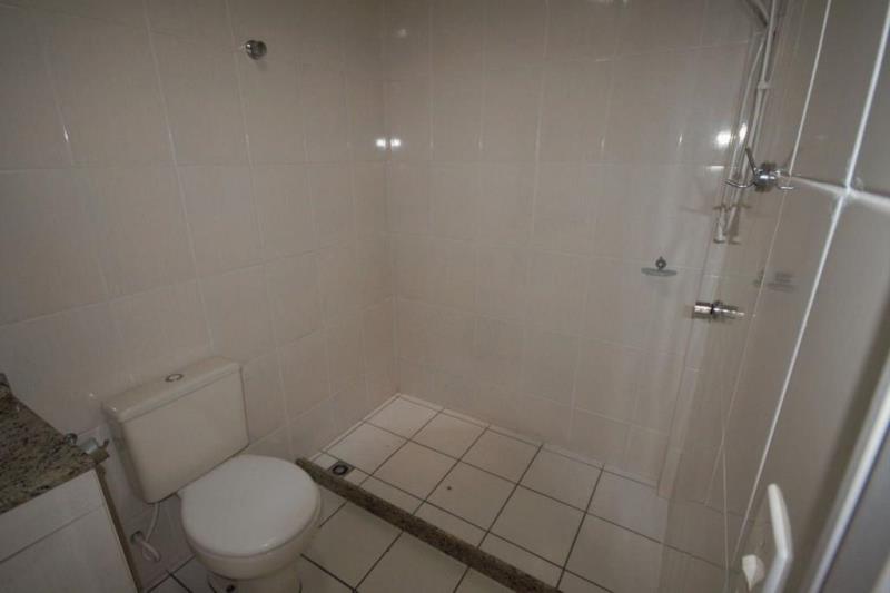 Apartamento à venda com 3 quartos, 117m² - Foto 10