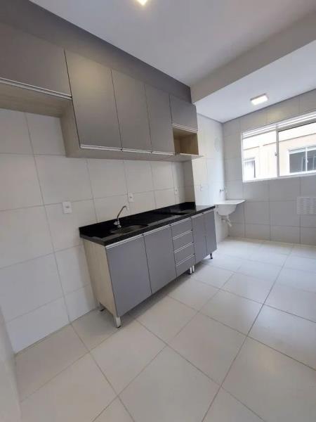 Apartamento à venda com 2 quartos, 44m² - Foto 6