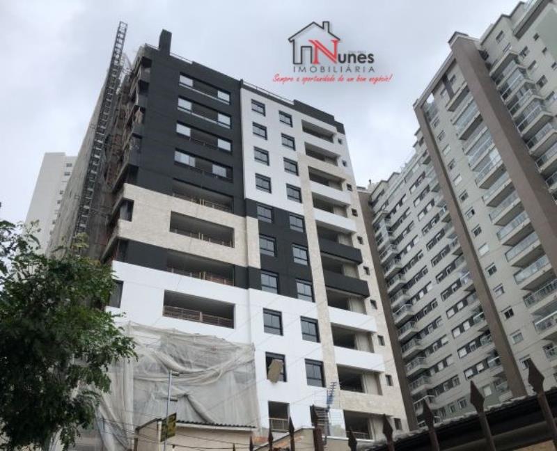 Apartamento à venda com 3 quartos, 103m² - Foto 2