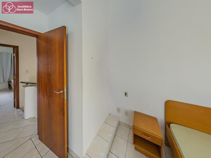 Prédio Inteiro à venda com 7 quartos, 600m² - Foto 25