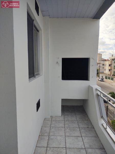 Apartamento para alugar com 2 quartos, 78m² - Foto 13