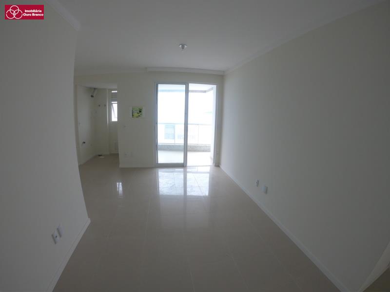 Apartamento à venda com 2 quartos, 71m² - Foto 17