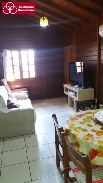 Casa à venda com 3 quartos, 80m² - Foto 12