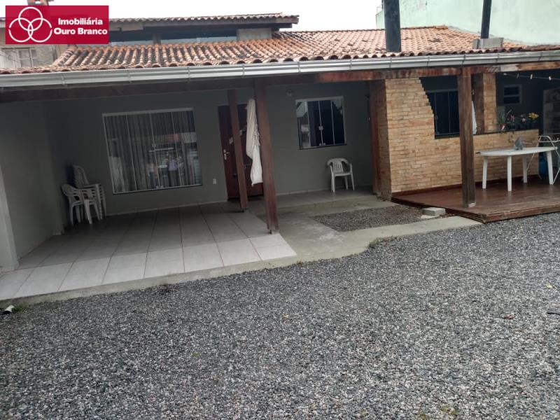 Casa à venda com 3 quartos, 174m² - Foto 7