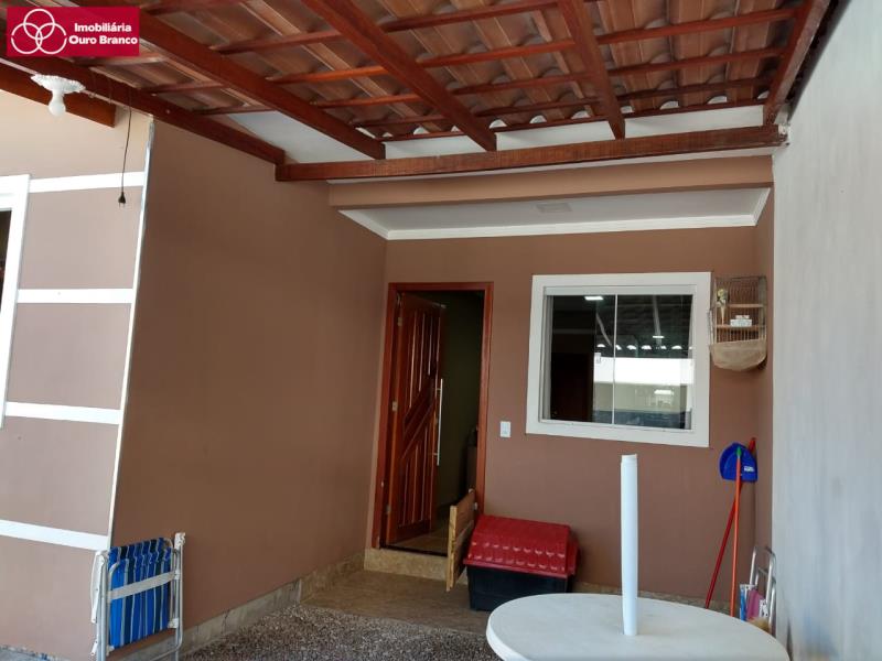 Casa à venda com 3 quartos, 88m² - Foto 3