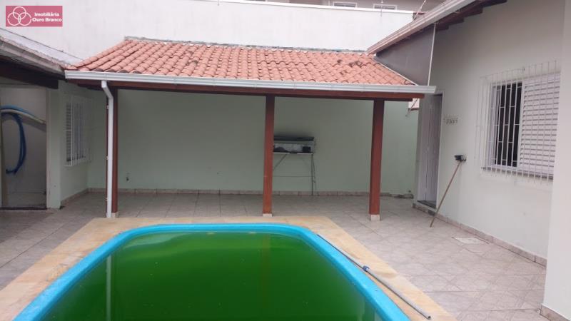 Casa à venda com 3 quartos, 96m² - Foto 11