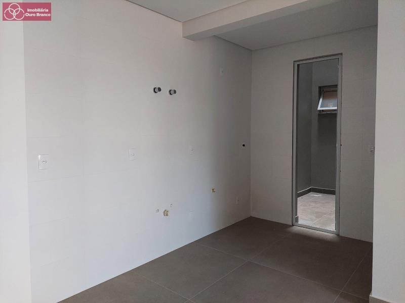 Apartamento à venda com 2 quartos, 62m² - Foto 9